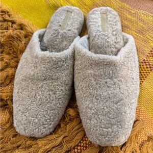 Vince Sheepskin Mules 10